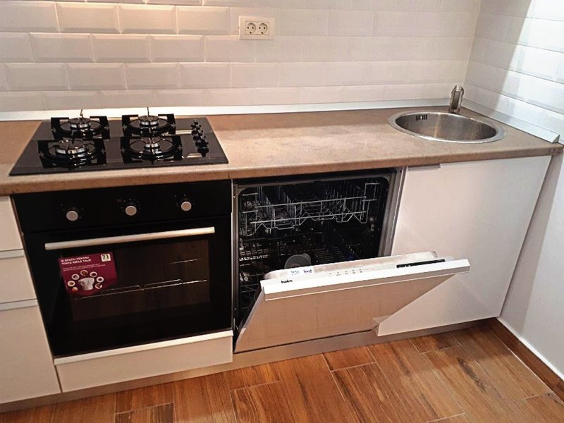 Grozavesti, Parcul Politehnicii, proprietar.