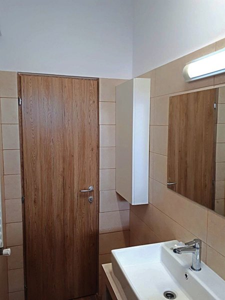 Grozavesti, Parcul Politehnicii, proprietar.