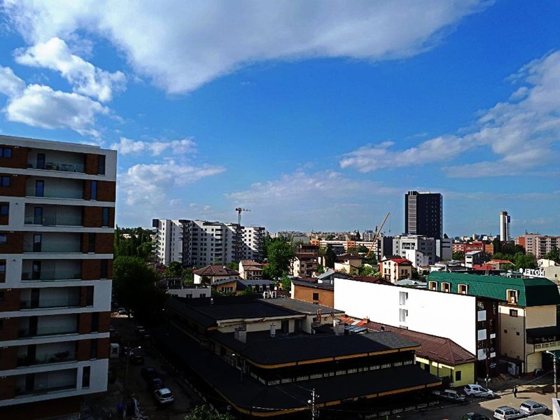 Grozavesti, Parcul Politehnicii, proprietar.